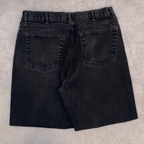 George - Picture 3 of 3